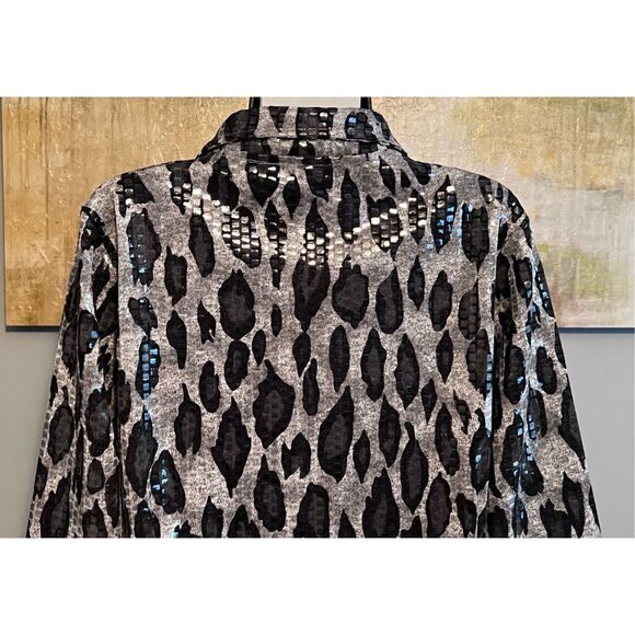 Erin by Erin London  Animal Print Jacket, size PM - Picture 9 of 12